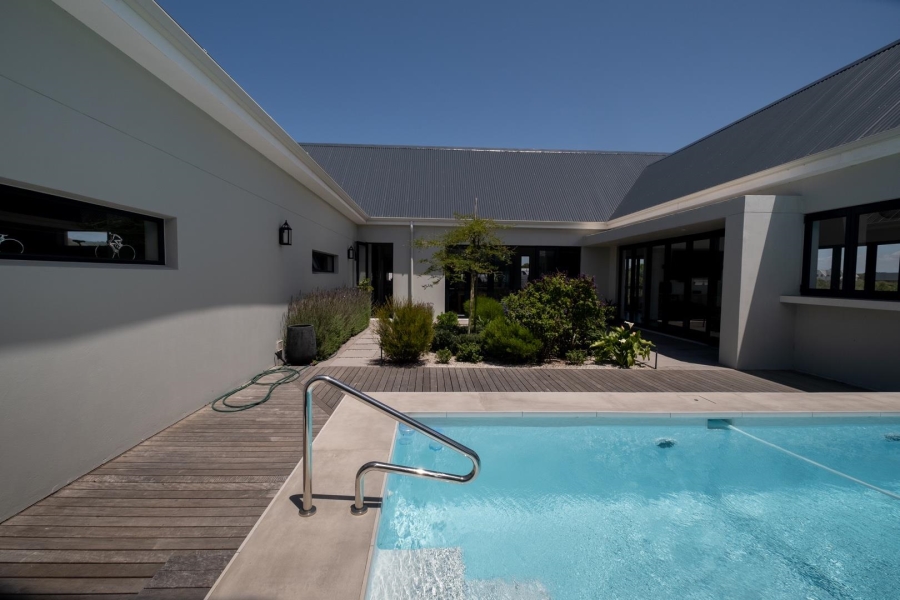 4 Bedroom Property for Sale in St Francis Links Eastern Cape